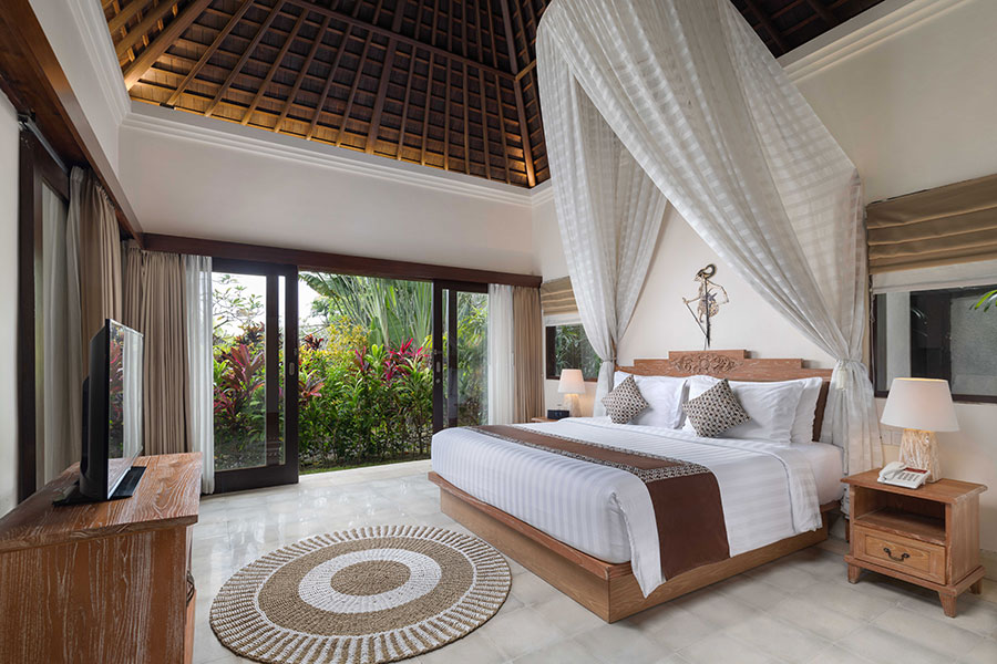 lagoon-pool-villa-1